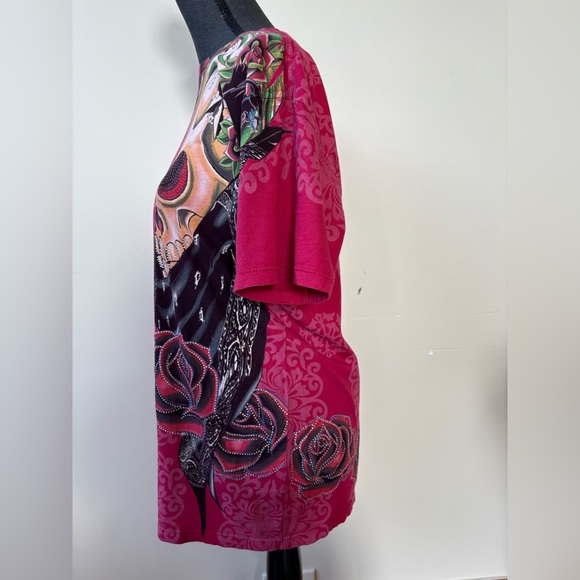 Christian Audigier Men's Red Skull and Rose Tee - Picture 4 of 12